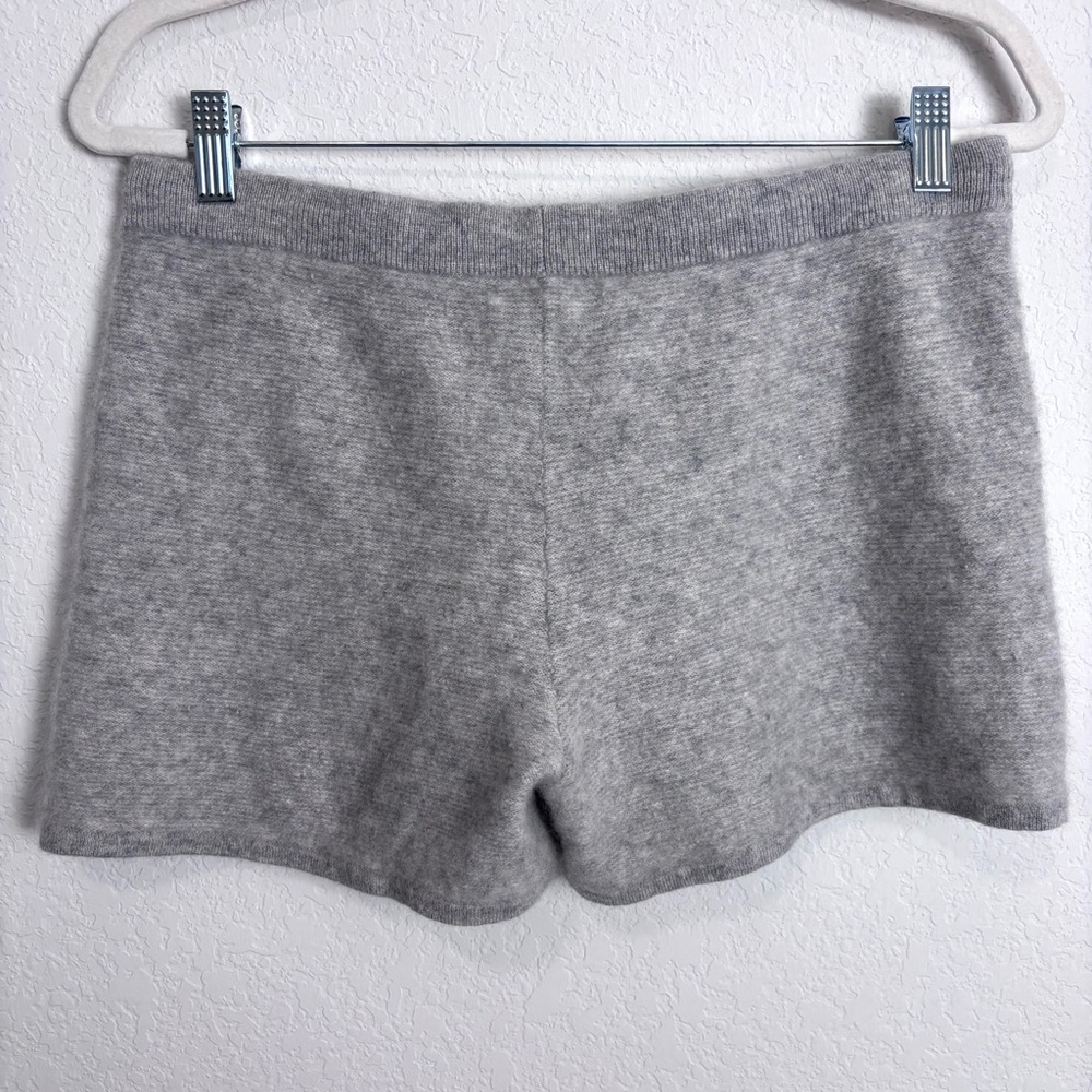 Neiman Marcus Heathered Gray Cashmere Shorts Women’s XL Comfort Luxury - Picture 4 of 9